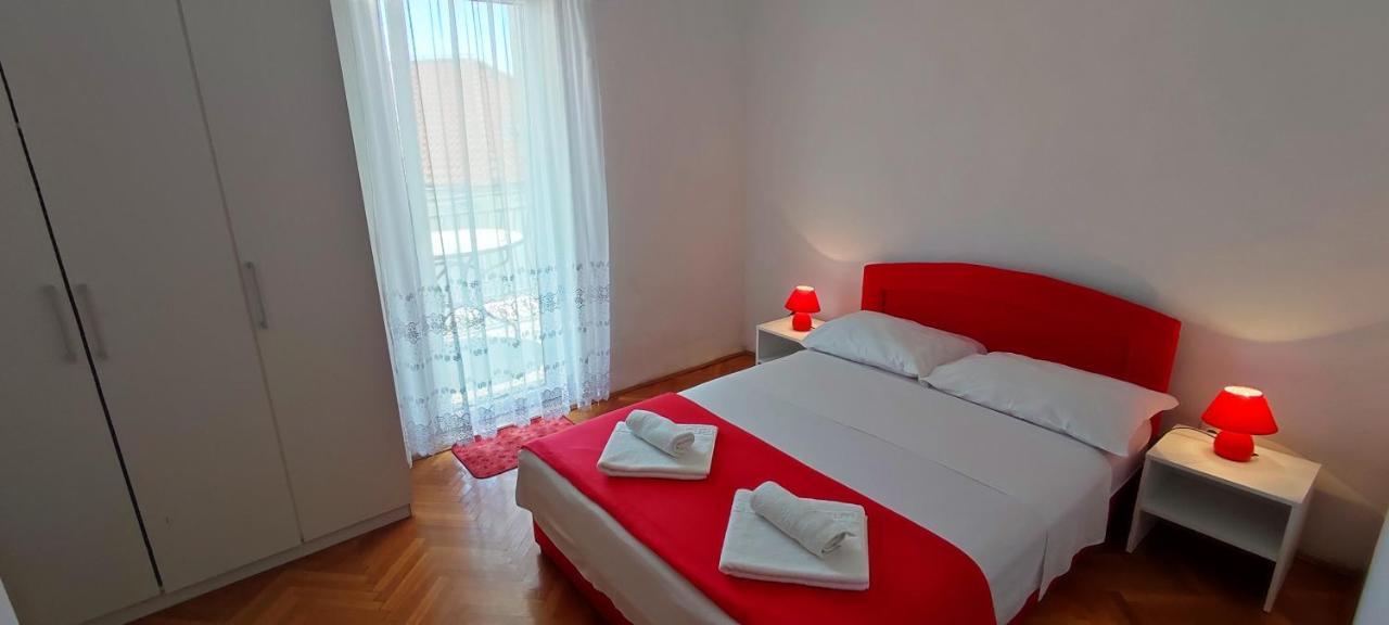 Apartmani Kevric Novi Vinodolski Ngoại thất bức ảnh