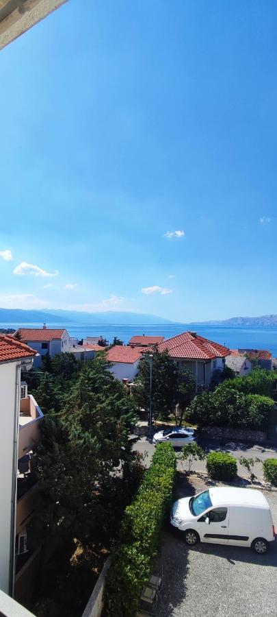 Apartmani Kevric Novi Vinodolski Ngoại thất bức ảnh